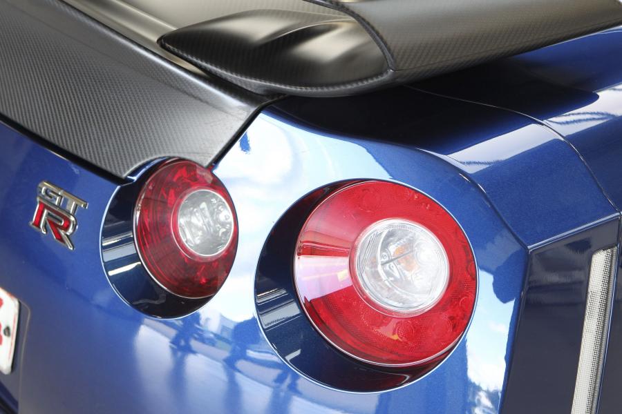  Nissan GT-R 2013 года  (EU) (фото 25 из 69)